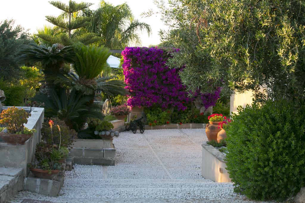 مبيت وإفطار فالديريتْشّي Baglio Sant'Andrea المظهر الخارجي الصورة